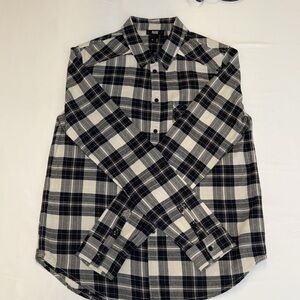 Paige flannel size medium M beautiful soft Black Navy and cream EUC